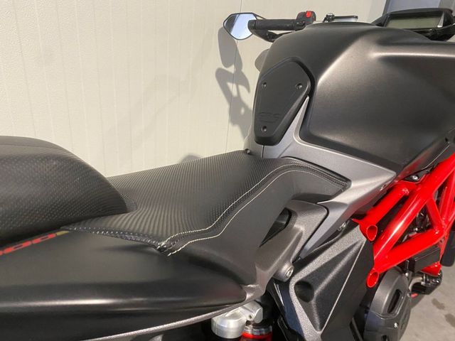 mv-agusta - brutale-800