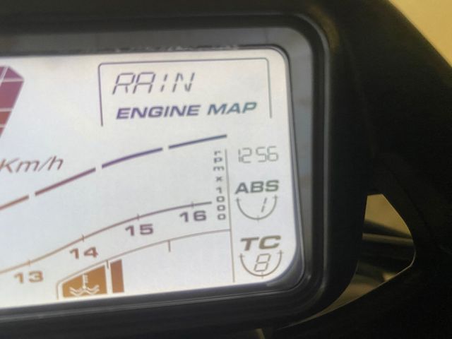 mv-agusta - brutale-800