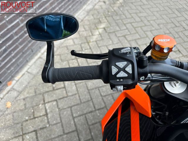 ktm - 1290-super-duke-r