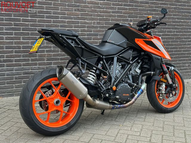 ktm - 1290-super-duke-r