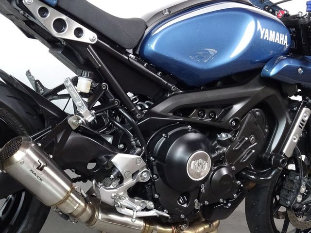 yamaha - xsr-900-abs