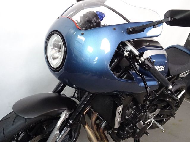 yamaha - xsr-900-abs