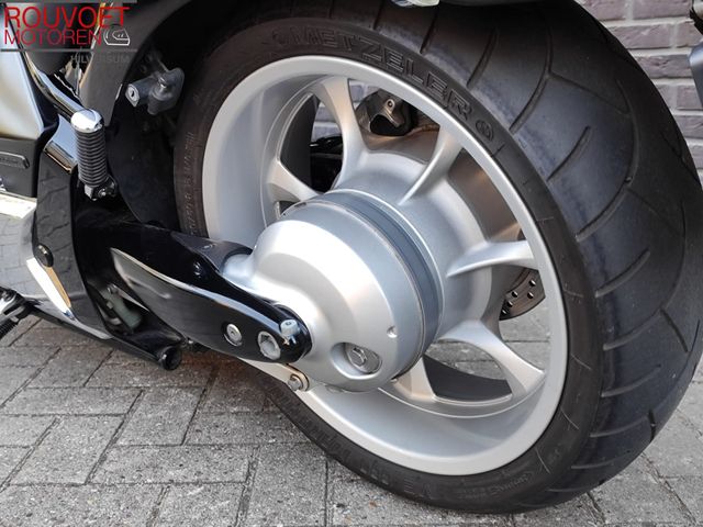 honda - vt-1300-cx-abs