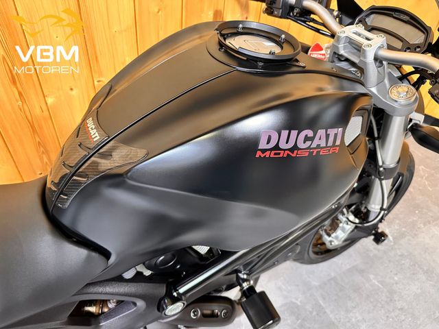 ducati - m-696