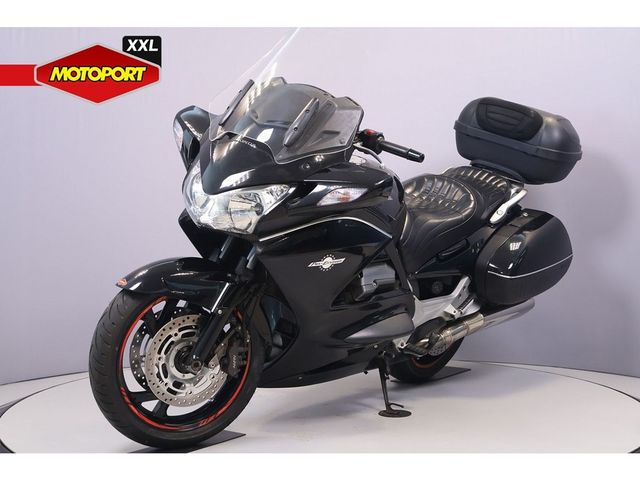 honda - st-1300-pan-european-abs