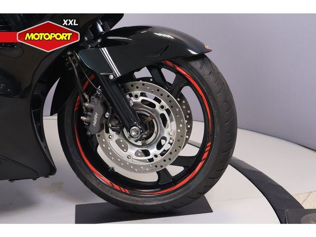 honda - st-1300-pan-european-abs