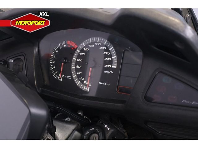 honda - st-1300-pan-european-abs