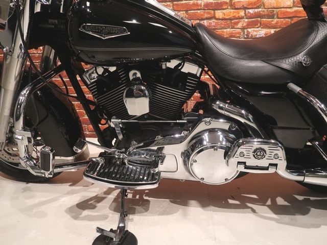 harley-davidson - road-king-classic-flhrc