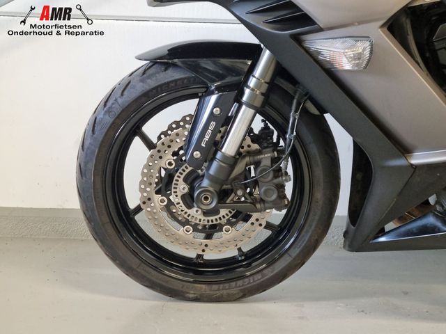 kawasaki - z-1000-sx-abs