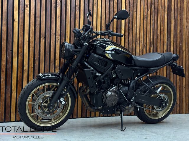 yamaha - xsr-700
