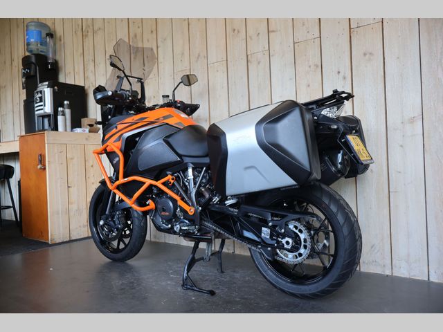 ktm - 1290-super-adventure-s
