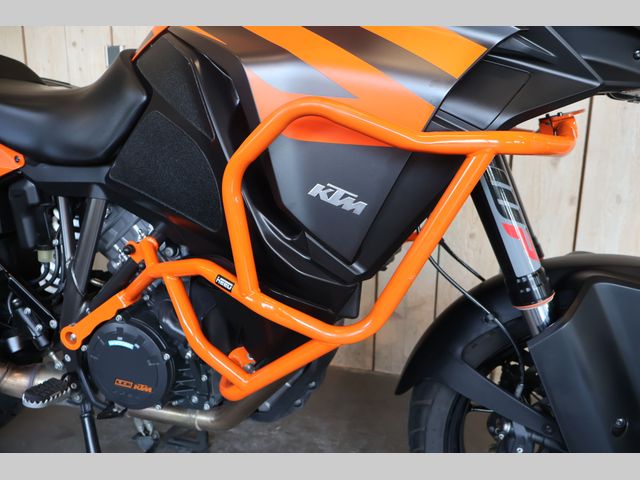 ktm - 1290-super-adventure-s