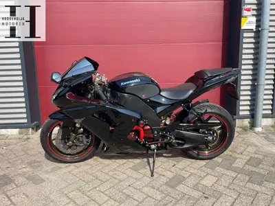 KAWASAKI NINJA ZX-10R – foto 4