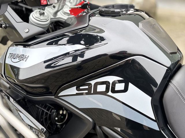 triumph - tiger-900-gt-pro