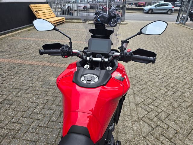 yamaha - tracer-9