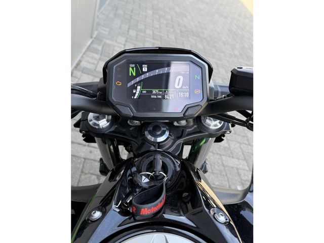 kawasaki - z650