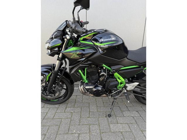 kawasaki - z650