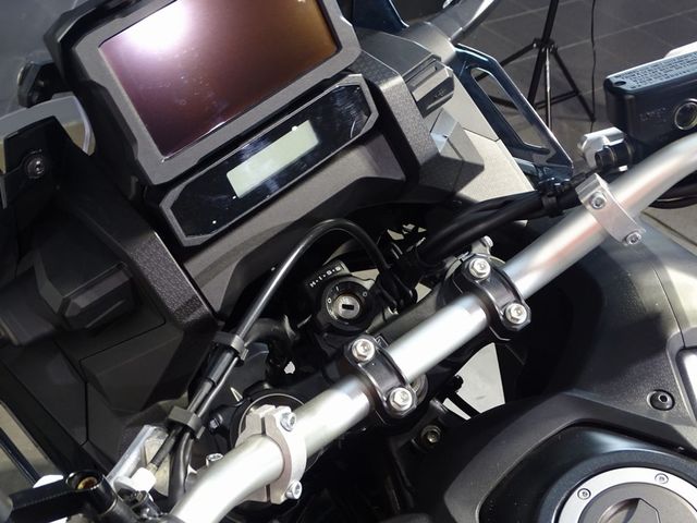 honda - crf-1100-l-africa-twin-dct