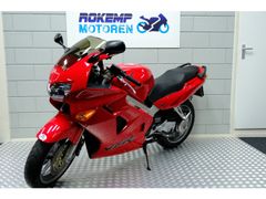 Honda VFR 800FI Sport 2001 occasion – foto 10 van 18
