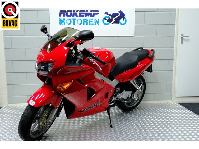 honda - vfr-800-fi