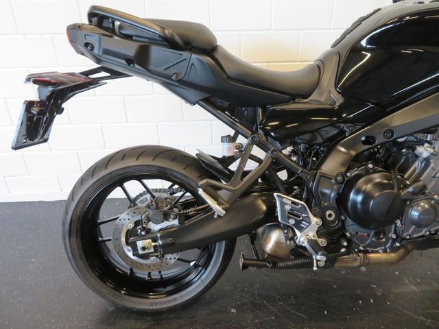 yamaha - tracer-9