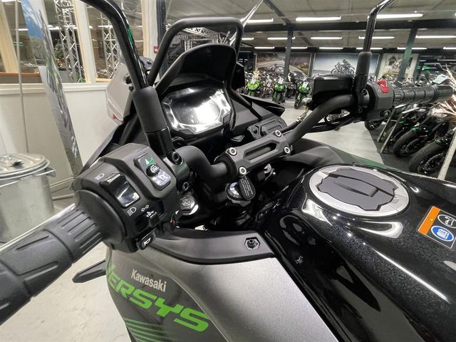 kawasaki - versys-650-abs