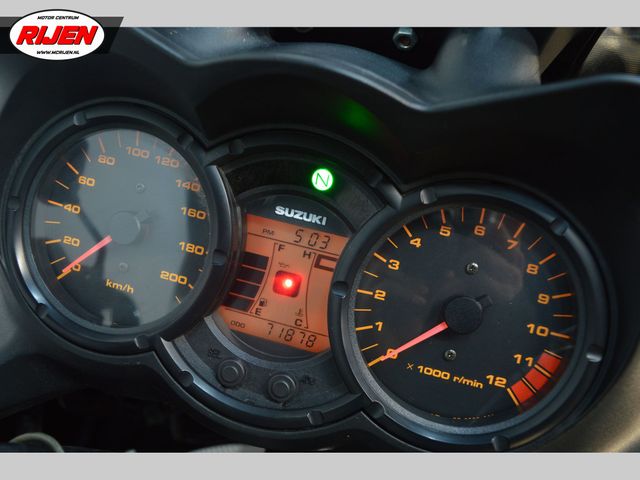 suzuki - v-strom-dl-650-black-rhino