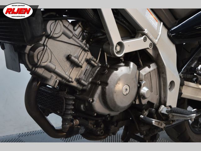 suzuki - v-strom-dl-650-black-rhino