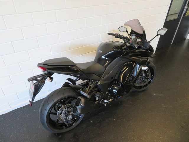 kawasaki - z-1000-sx