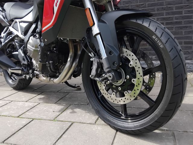 suzuki - v-strom-800
