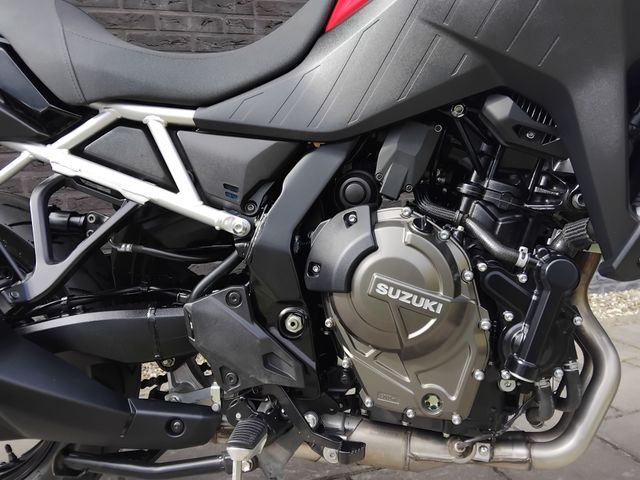 suzuki - v-strom-800