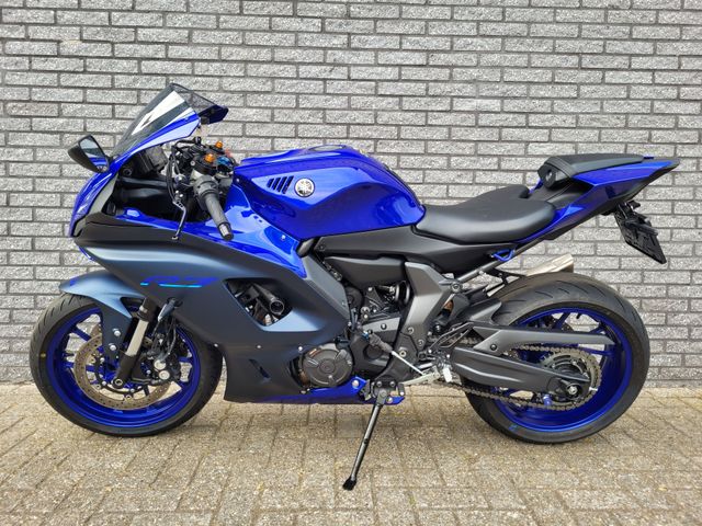 yamaha - yzf-r7