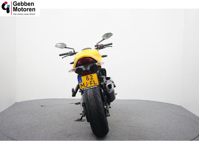 ducati - monster-821