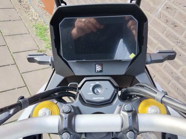 suzuki - v-strom-800-de