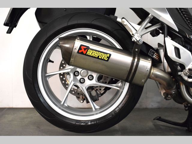 honda - vfr-1200-f