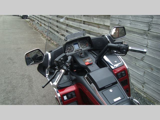 honda - gl-1500-se-goldwing