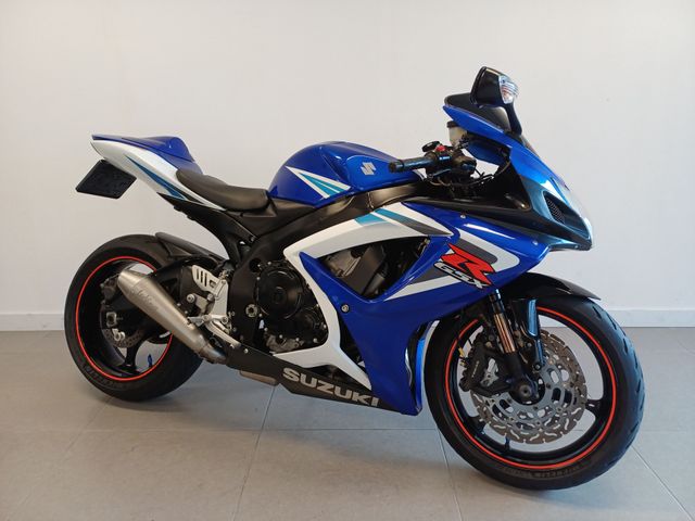 suzuki - gsx-r-750
