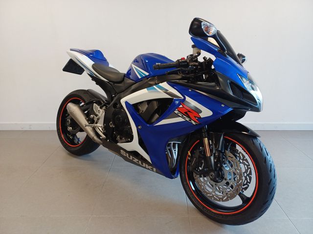 suzuki - gsx-r-750