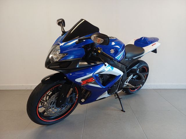 suzuki - gsx-r-750