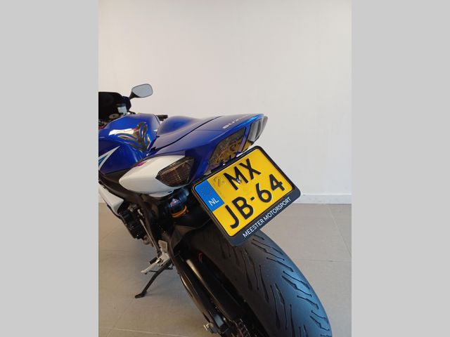 suzuki - gsx-r-750