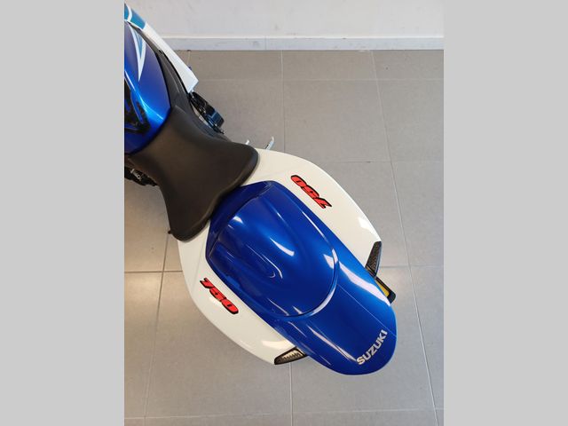suzuki - gsx-r-750