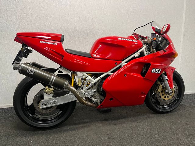 ducati - 851-strada