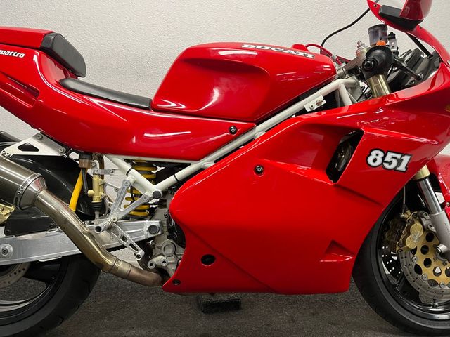 ducati - 851-strada