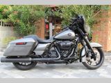 HARLEY-DAVIDSON STREET GLIDE SPECIAL 114