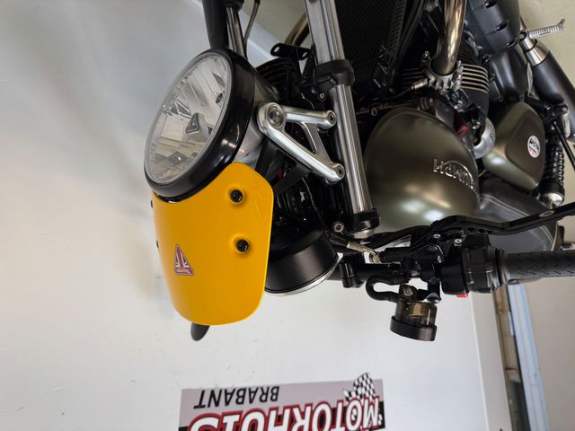 triumph - street-cup