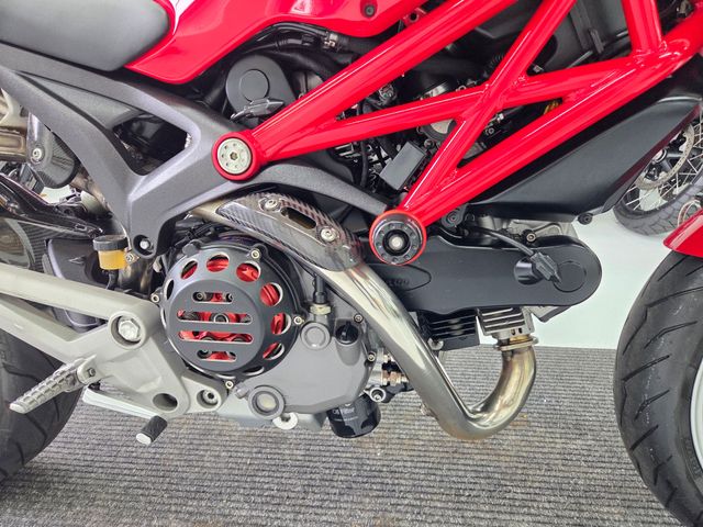 ducati - m-1100