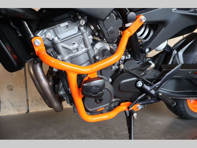 ktm - 790-duke