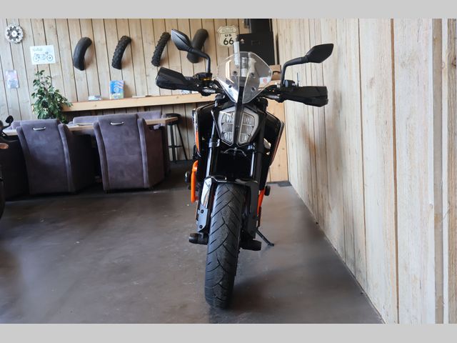ktm - 790-duke