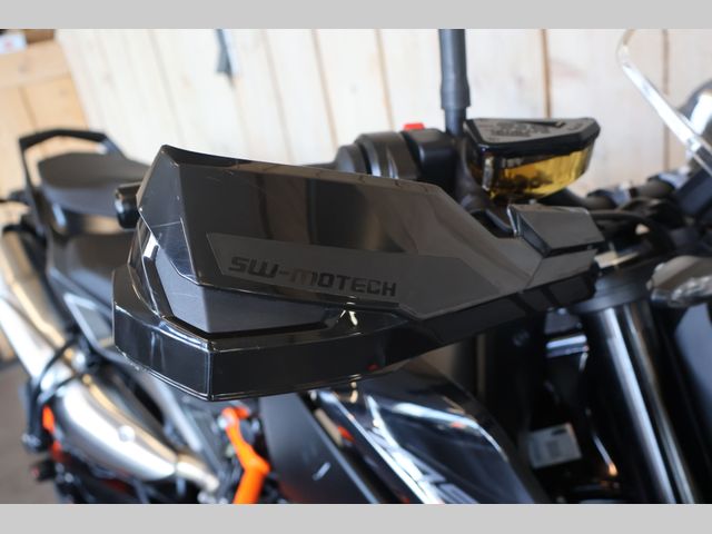 ktm - 790-duke