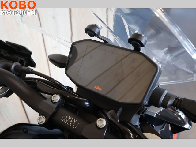ktm - 790-duke